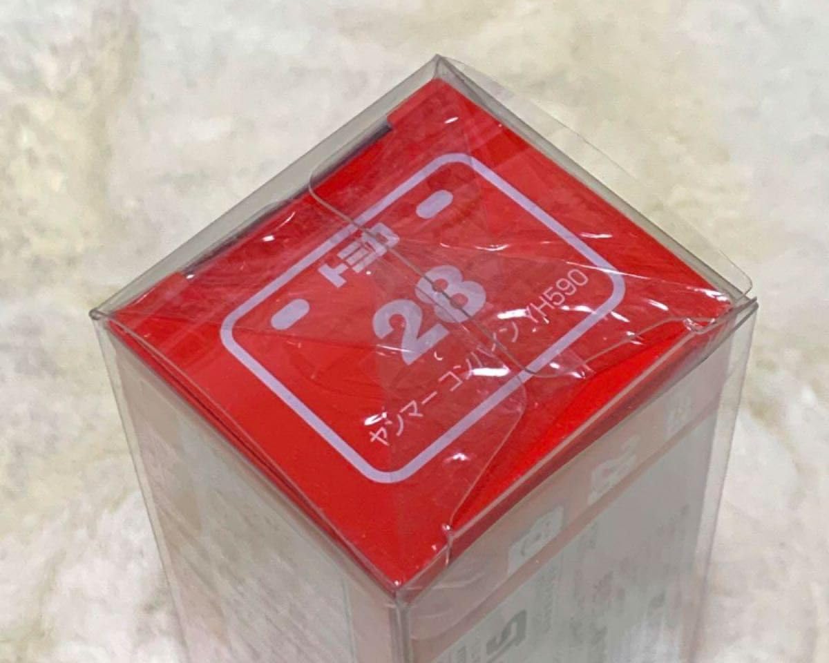 Amazon.co.jp: 廃盤 トミカ No.28 ヤンマーコンバイン YH590 絶版